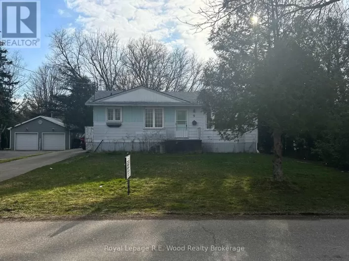 9 DUFFERIN STREET S, Norwich