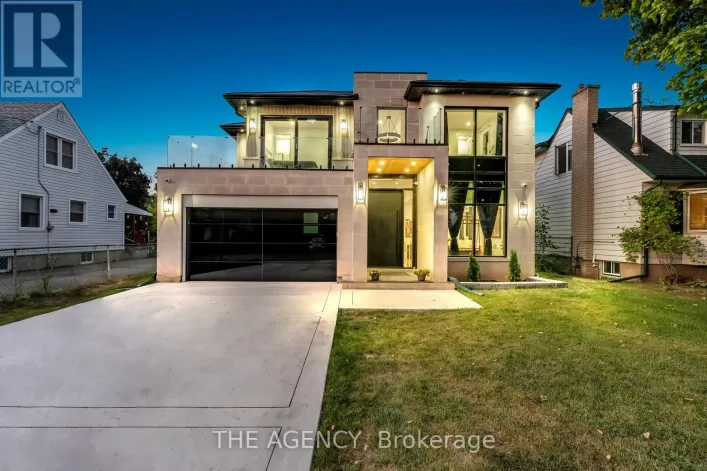 9 EARL STREET, Mississauga