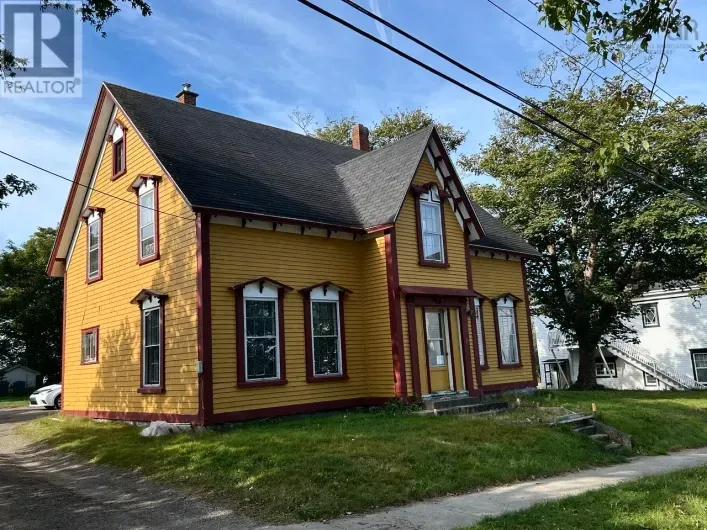 Duplex for sale: 9 Elm Street, Yarmouth