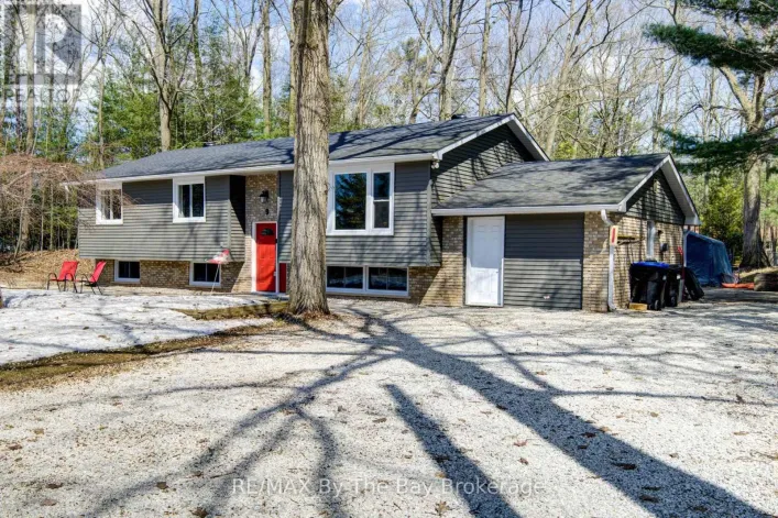 9 FREDERICK DRIVE, Wasaga Beach