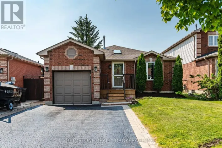 9 HOLLY MEADOW ROAD, Barrie