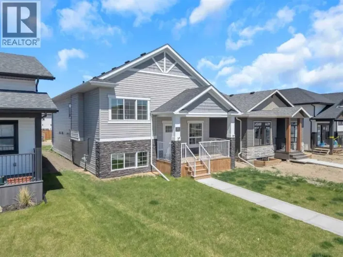 9 Ian Way, Sylvan Lake