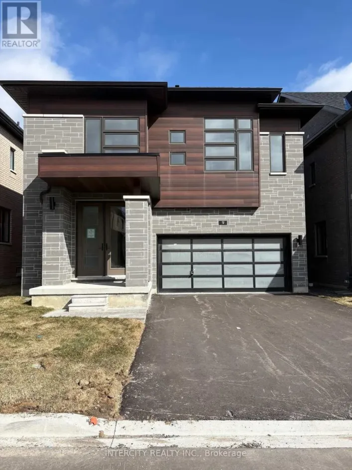 9 KEYWORTH CRESCENT, Brampton