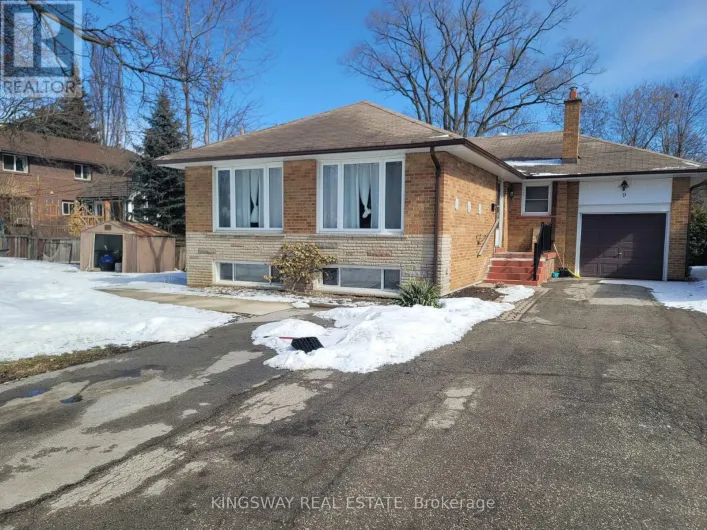 9 KOOS ROAD, Toronto