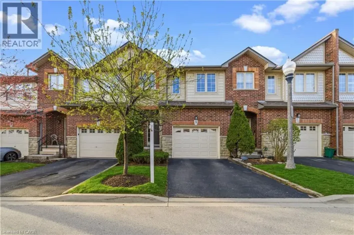 9 LIDDYCOAT Lane Unit# 18, Ancaster