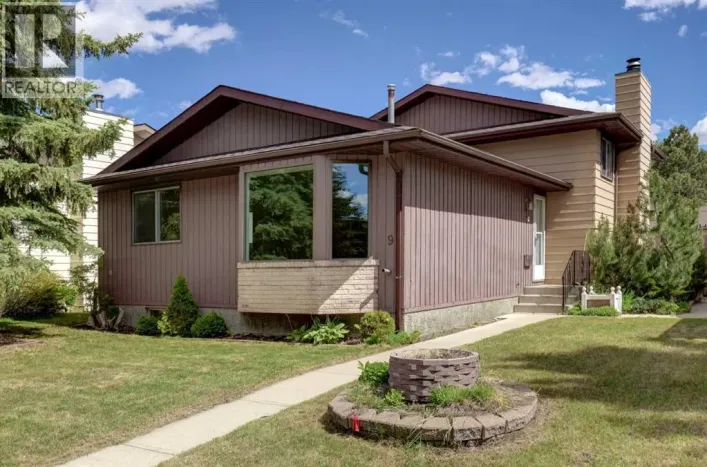 9 Maple Leaf Road, Strathmore
