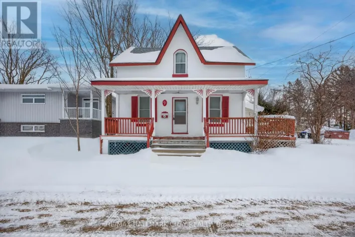 9 MARIA STREET, Springwater