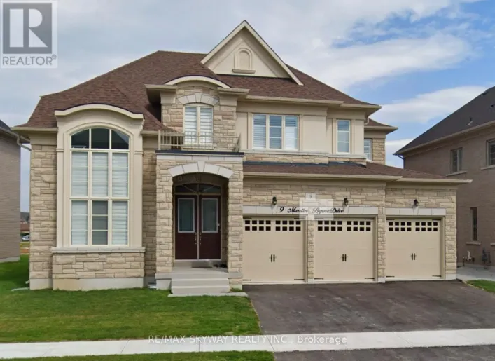 9 MARTIN BYRNE DRIVE, Brampton
