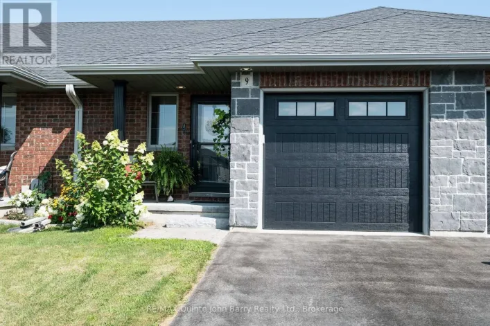 9 MCINTOSH CRESCENT, Quinte West