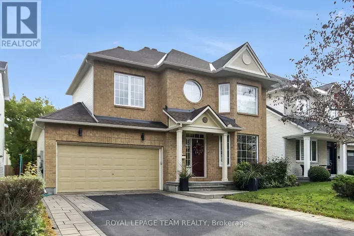 9 MERSEY DRIVE, Ottawa
