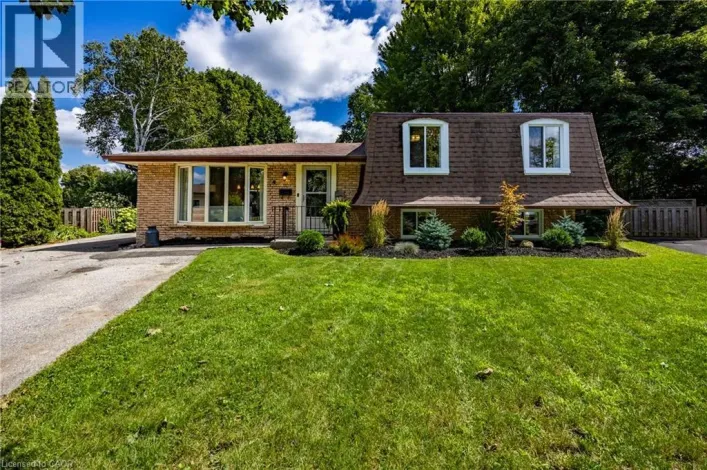 House for sale: 9 NORMANDY Circle, Simcoe