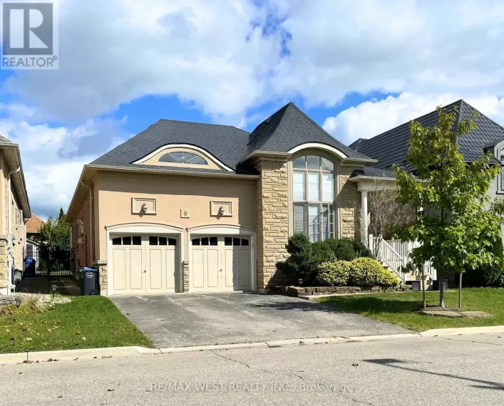 9 ODEON STREET, Brampton