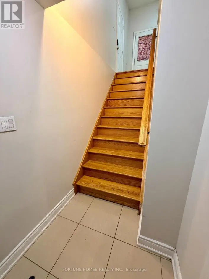 9 PADDINGTON ROAD, Brampton