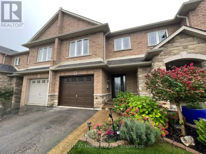 9 PERIWINKLE DRIVE, Hamilton