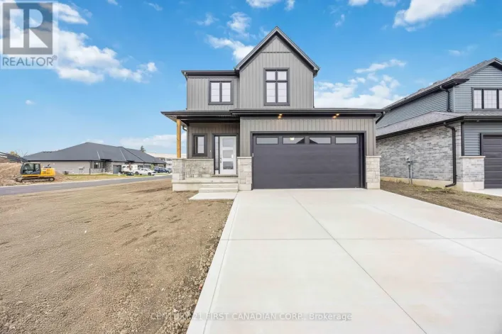 9 POSTMA CRESCENT, North Middlesex