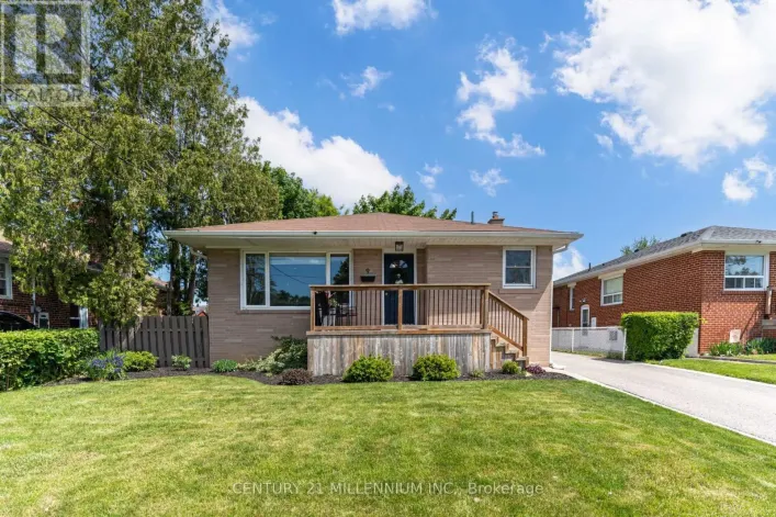 9 PRINCE CHARLES DRIVE, Halton Hills