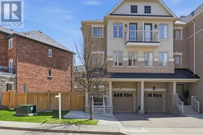 9 RABBIT RUN WAY, Brampton