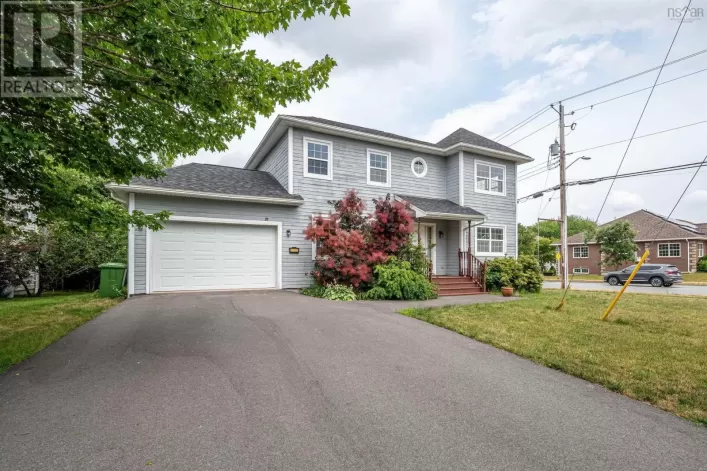 9 Roxbury Crescent, Halifax