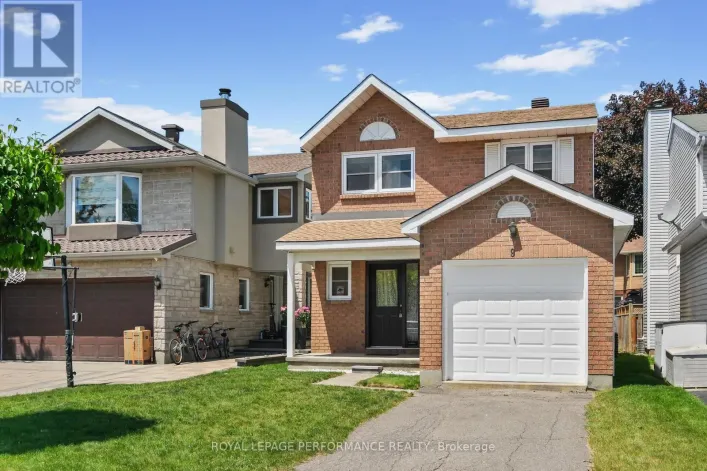 9 SADDLE CRESCENT, Ottawa