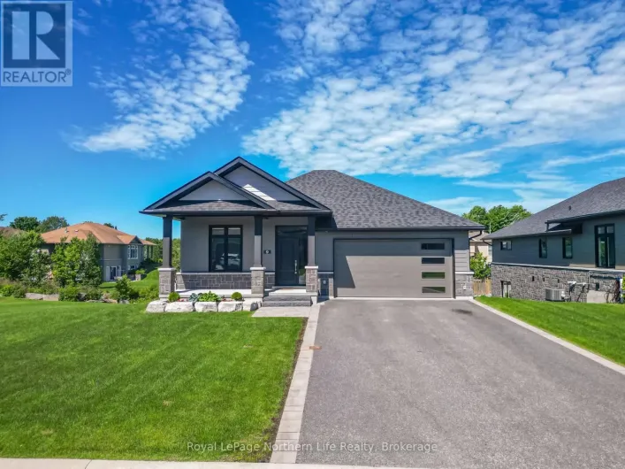 9 SILVER MAPLE LANE, North Bay