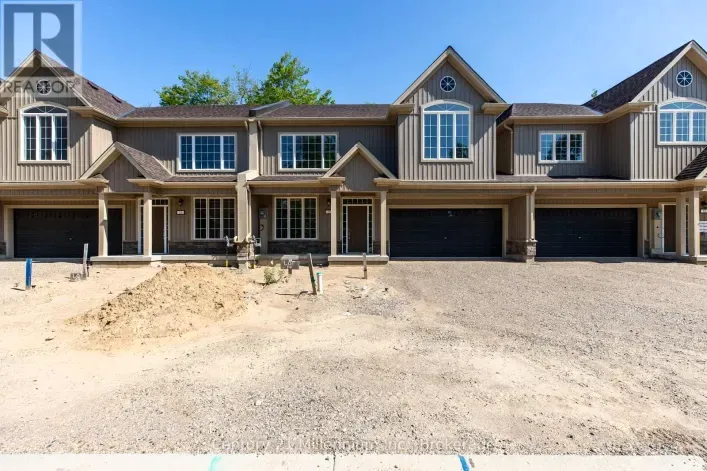 Row / Townhouse for rent: 9 STEINWAY STREET, Saugeen Shores
