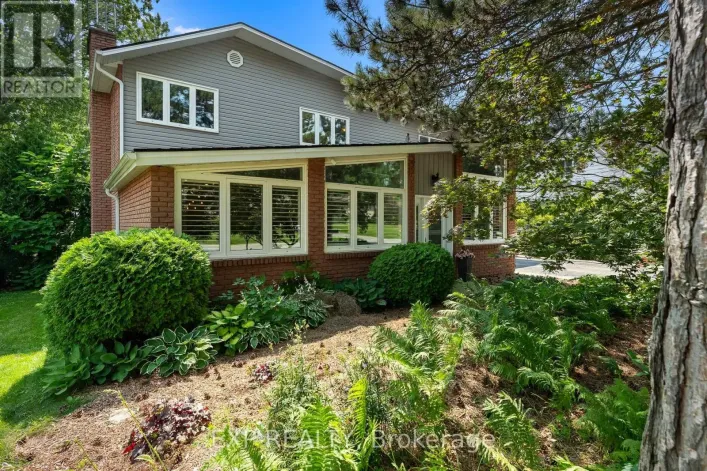 9 STELLA STREET, Pelham
