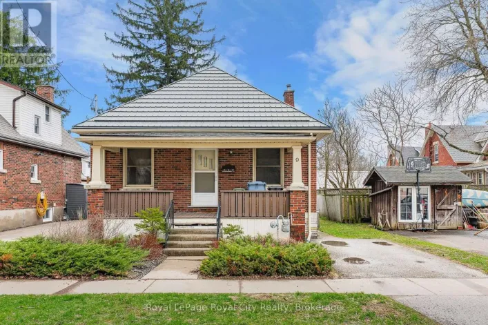 9 STULL AVENUE, Guelph