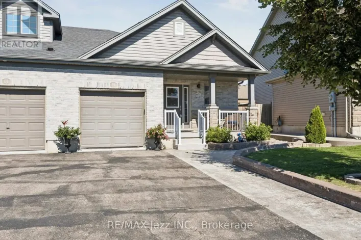9 TRILLIUM WAY, Norfolk