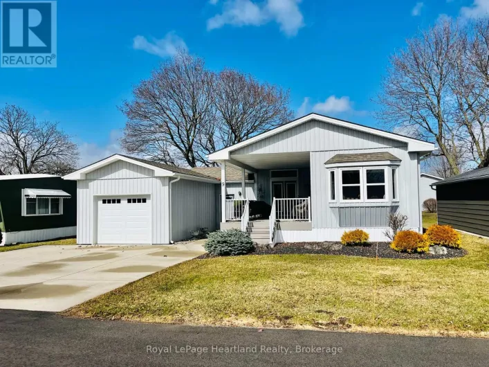 9 VELMA STREET, Strathroy-Caradoc