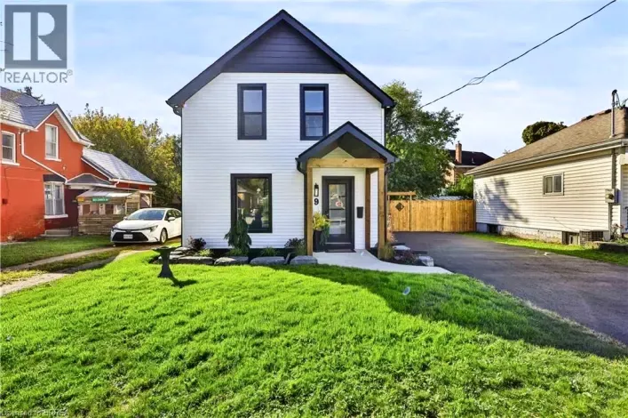 9 WALTER Street, Brantford