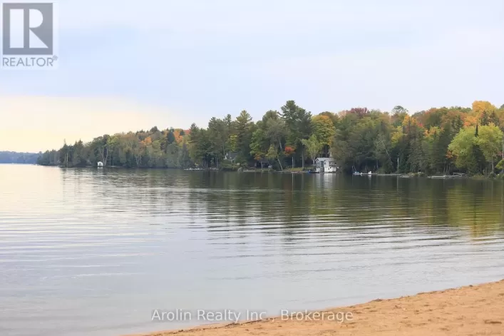 9 WOODS BAY ROAD, North Kawartha