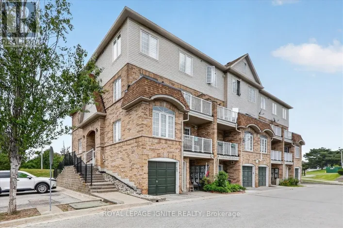 90 - 200 MCLEVIN AVENUE, Toronto