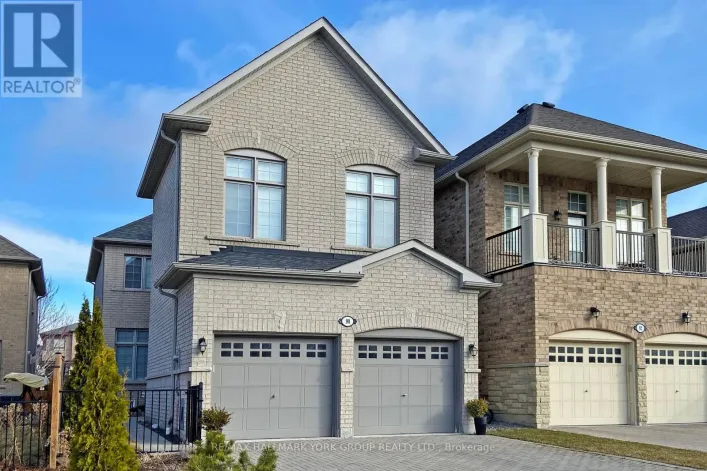 90 BRAEBROOK DRIVE, Whitby
