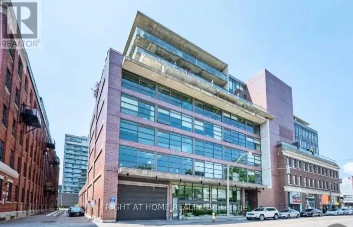90 BROADVIEW AVENUE, Toronto
