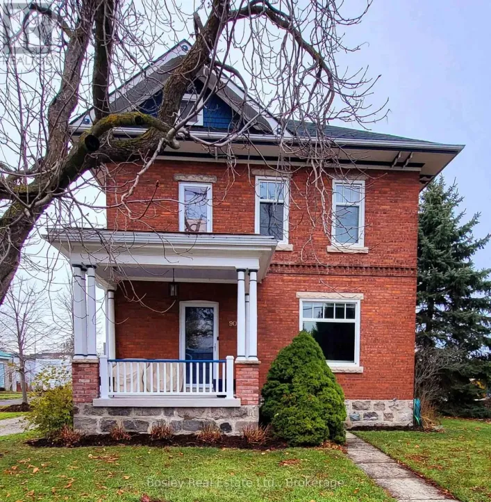 90 COLLINGWOOD STREET, Meaford