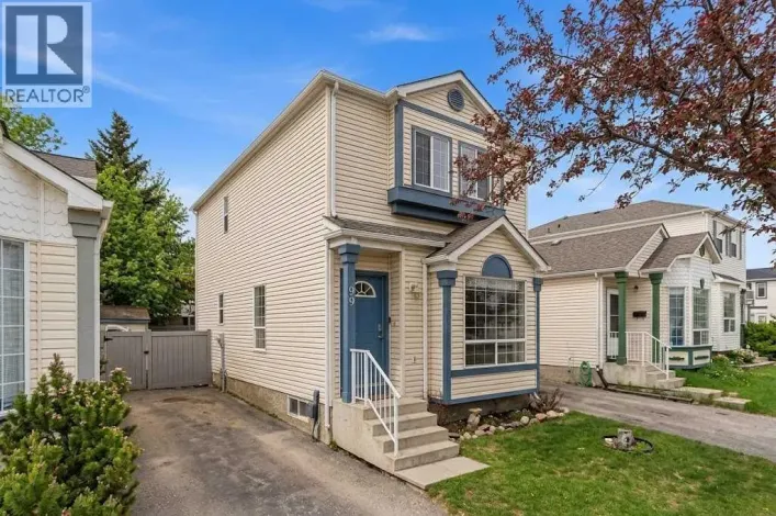 90 Coventry Lane NE, Calgary