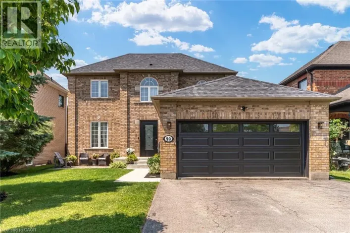 90 DAVIDSON Boulevard, Dundas
