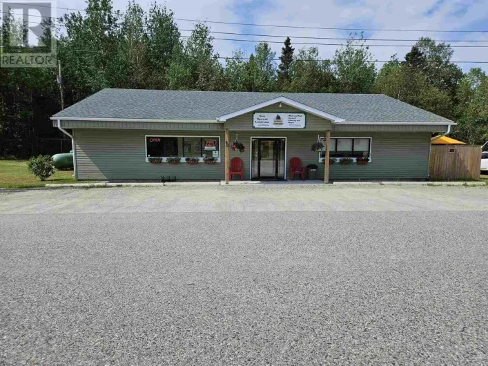 90 Evergreen DR, Marathon