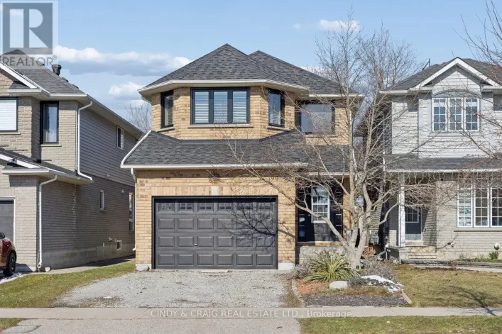 90 FIELDCREST AVENUE, Clarington