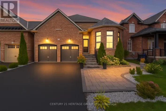 90 GIBSON CIRCLE, Bradford West Gwillimbury