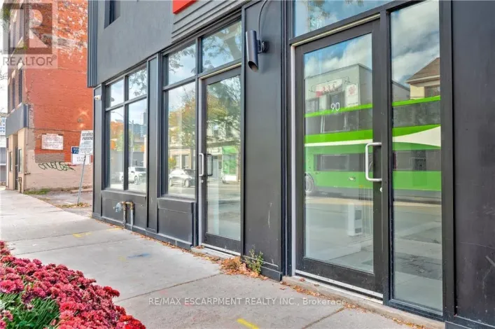 90 JOHN STREET S, Hamilton