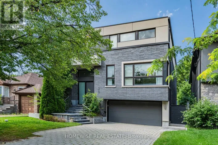 90 MCGILLIVRAY AVENUE, Toronto