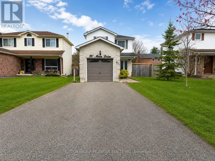 90 MOON DRIVE, Barrie