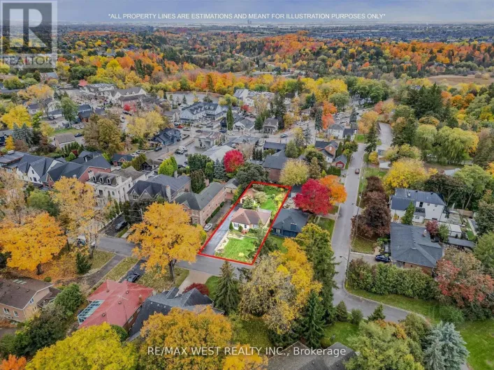 90 NAPIER STREET, Vaughan