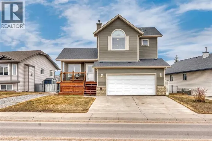 90 Parklane Drive, Strathmore