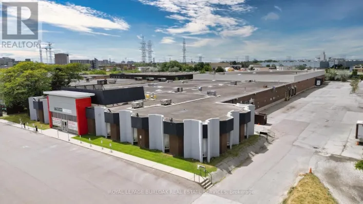 90 RONSON DRIVE, Toronto