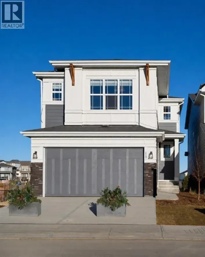 90 Silver Spruce Road SW, Calgary