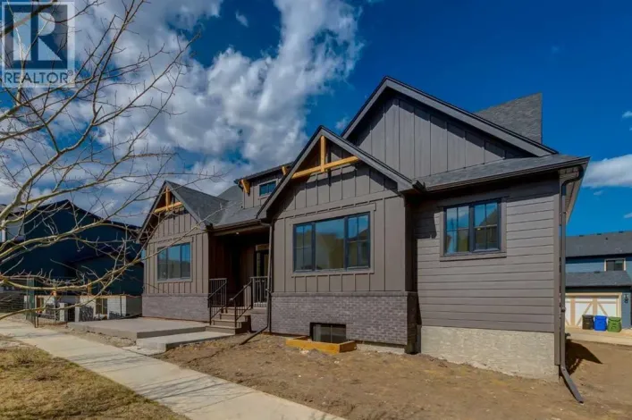 90 Treeline Gardens SW, Calgary