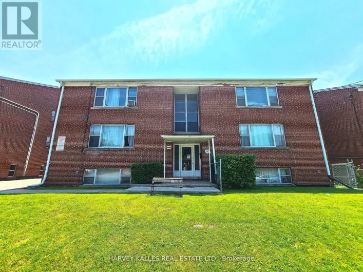 90 TRETHEWEY DRIVE, Toronto