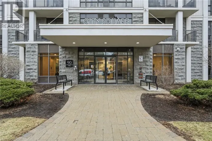 90 W CHARLTON Avenue W Unit# 409, Hamilton